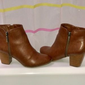 Style & co  Brown ankle boots